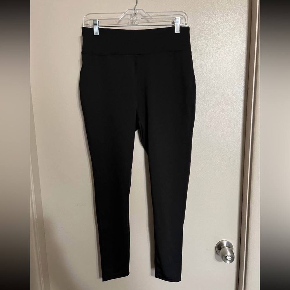 PopFit Black Women's Leggings